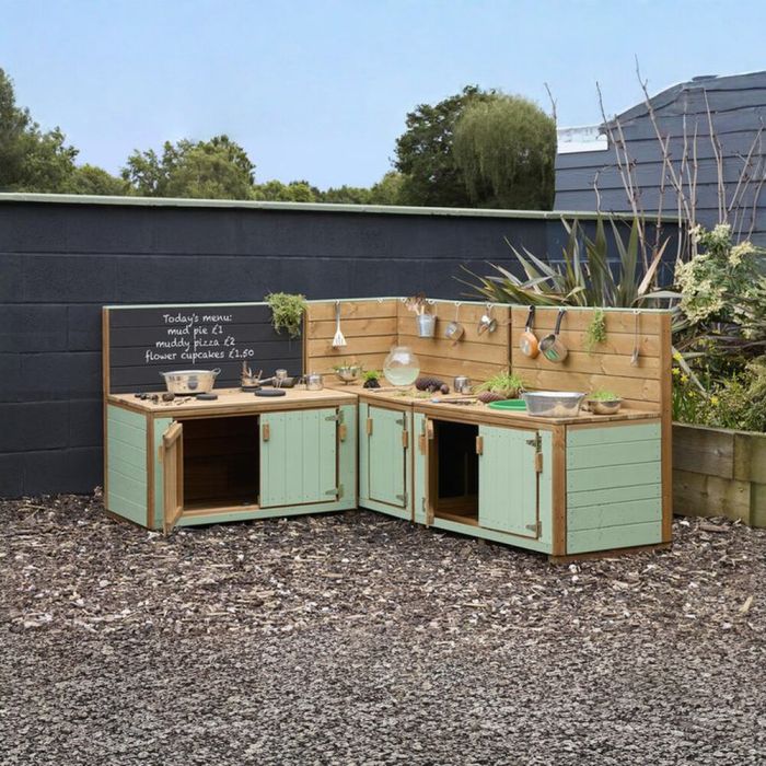 Country Green Corner Mud Kitchen