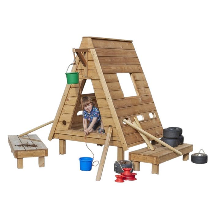 Interactive STEM Shelter
