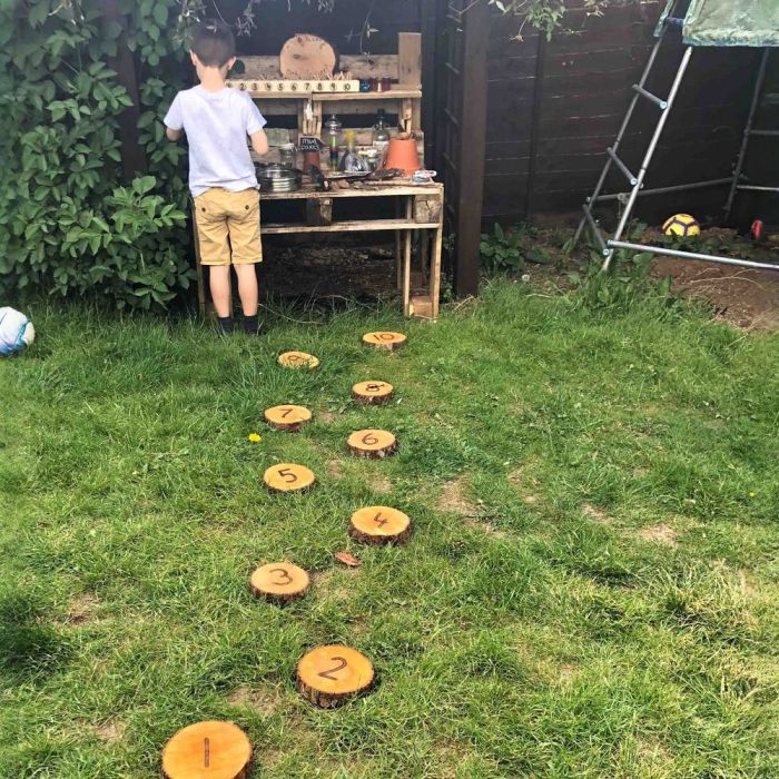 0-10 Number Stepping Stones - Set of 11