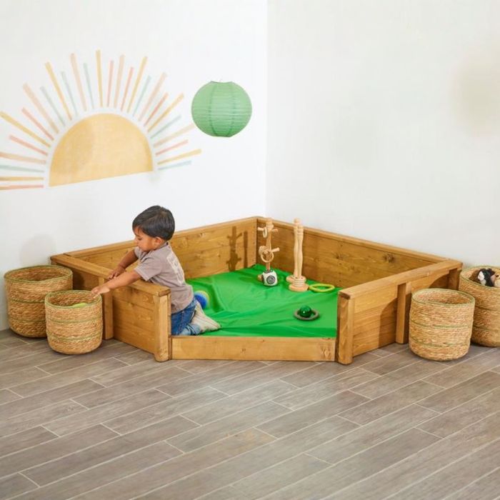 Small Corner Sand Pit / Cosy Space