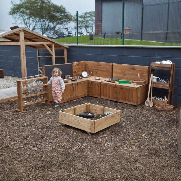 Mud Kitchen Corner Unit