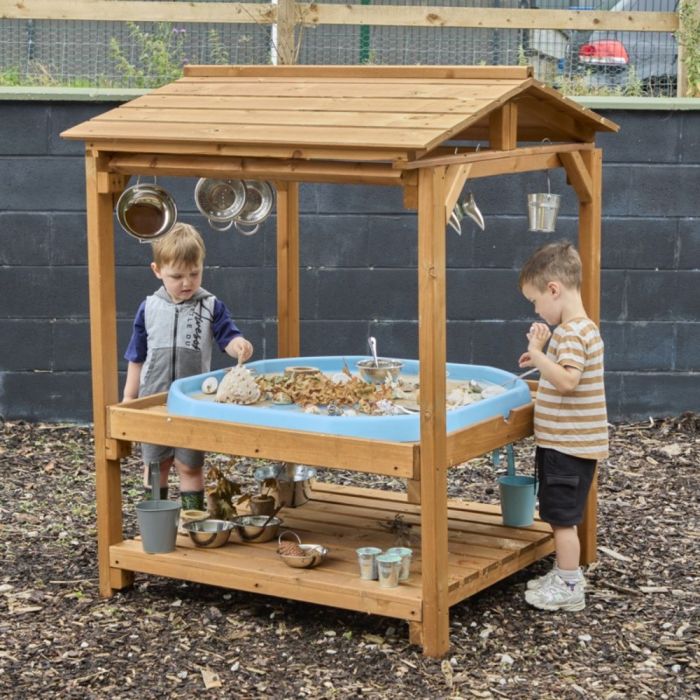 Outdoor Canopied Wooden Tuff Spot Tray Stand
