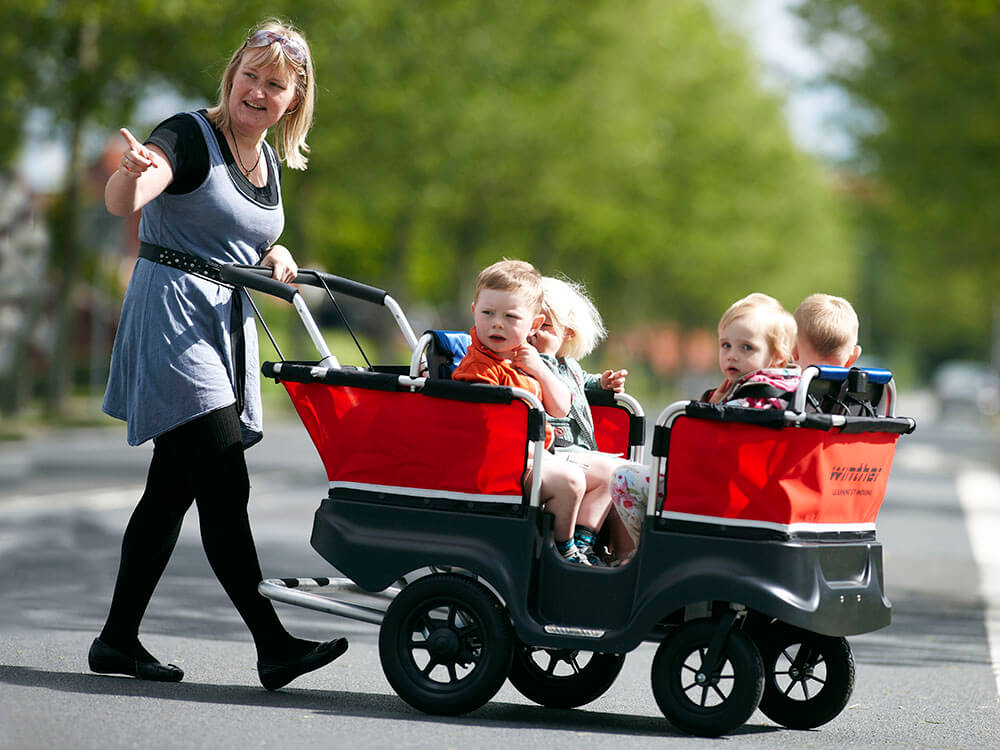 Winther Turtle Kiddy Bus 4 Seater Basic