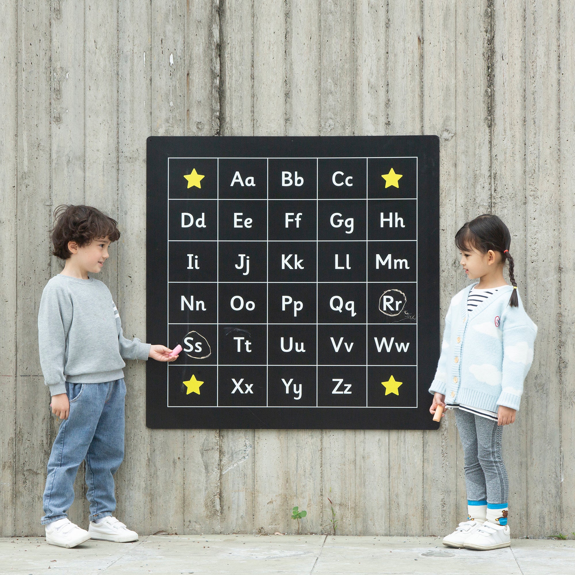 Outdoor - Number 1-20 Chalkboard