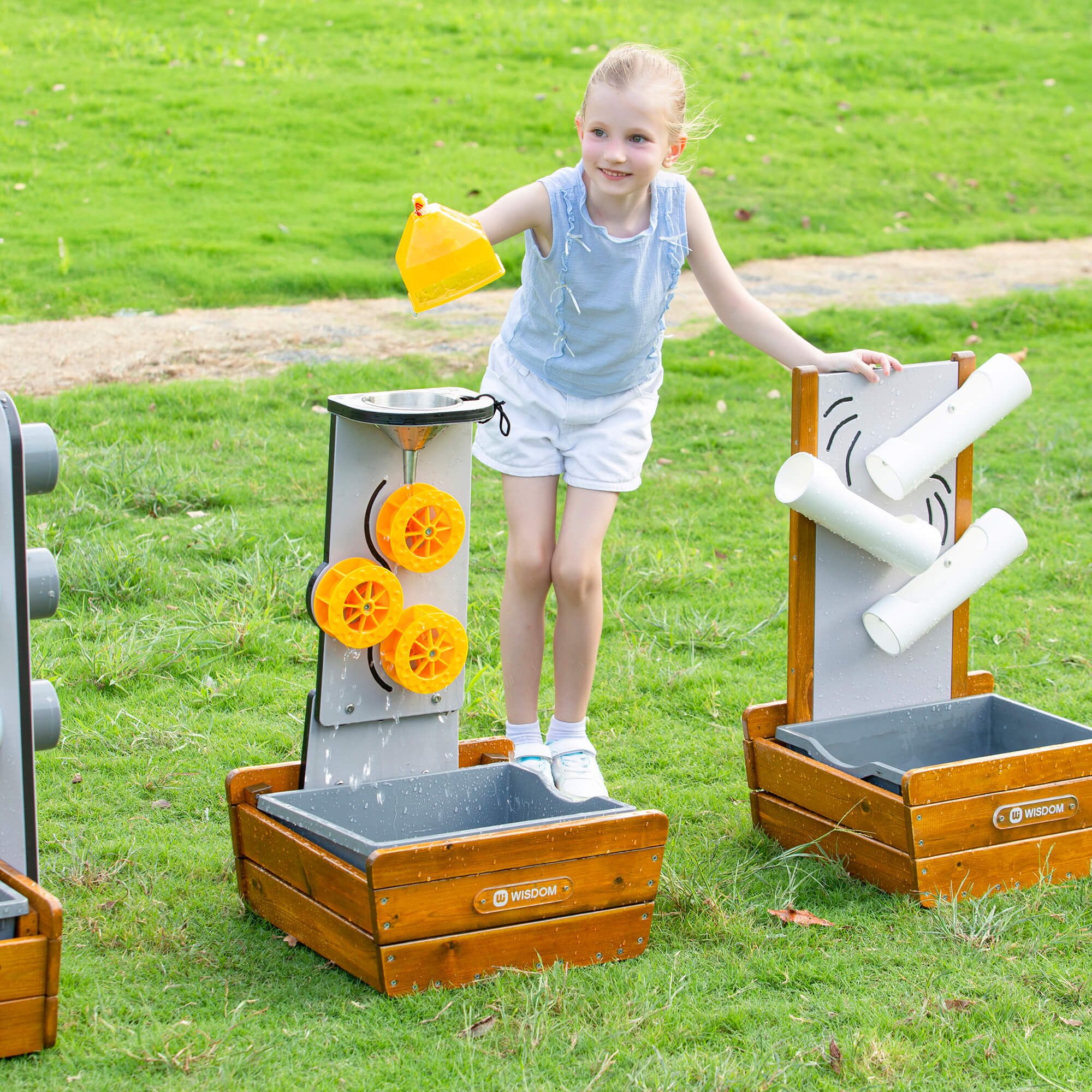Water Play Wheels Set