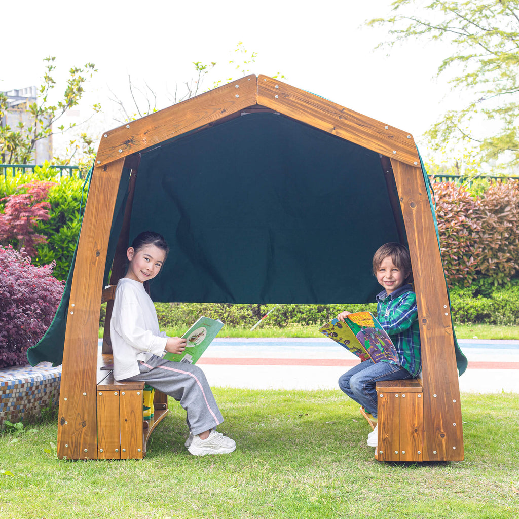 OUTDOOR READING DEN