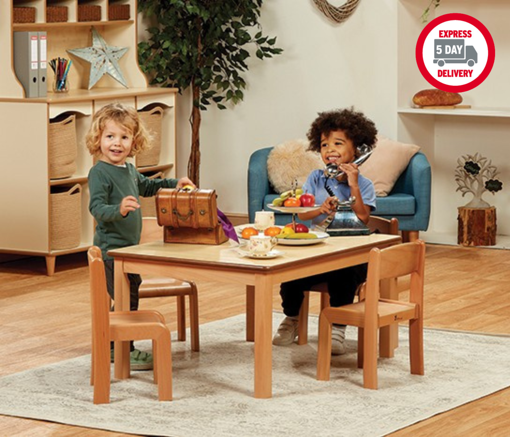 Small Rectangular Table (W960 x D695 x H320mm)