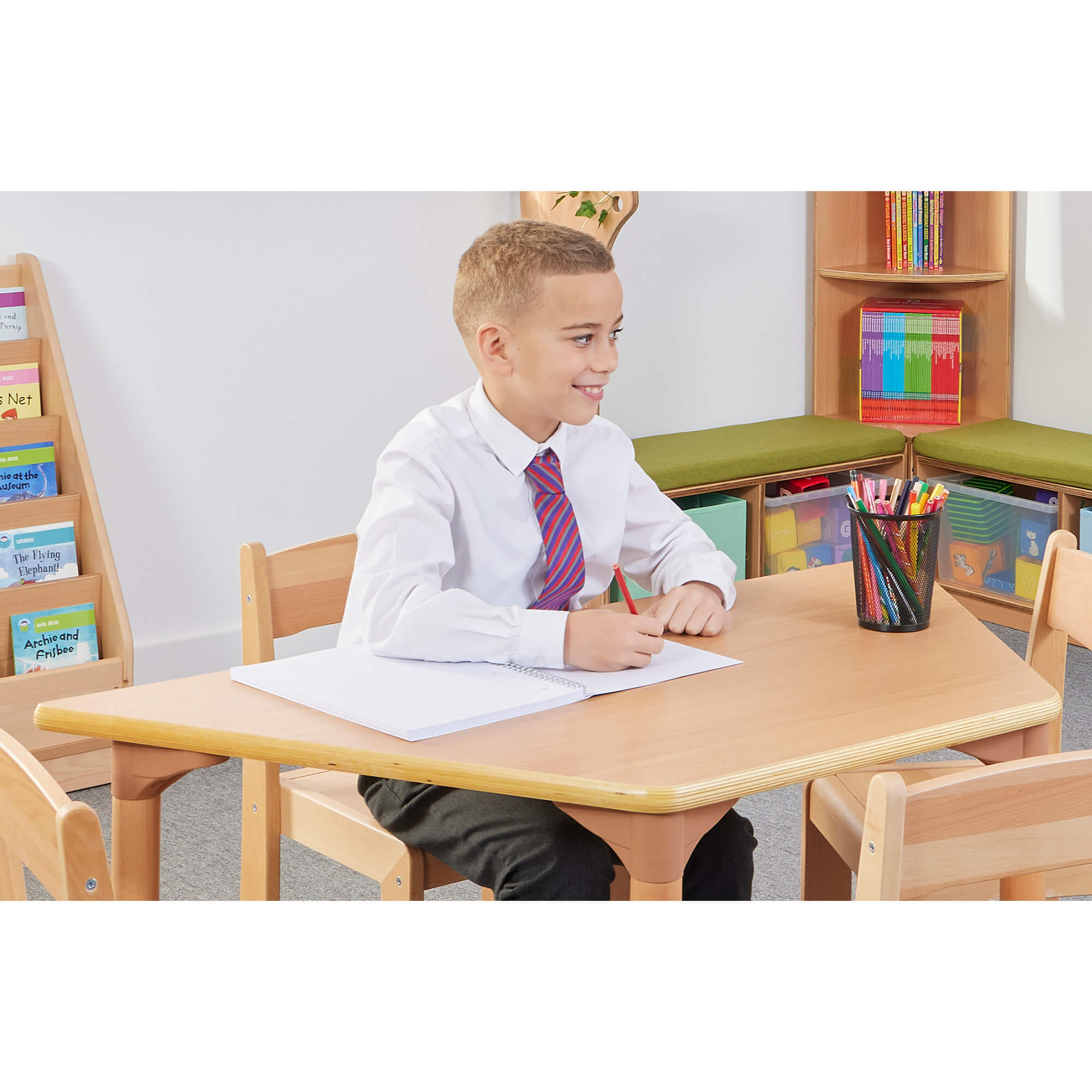 TRAPEZOID TABLE 1200 X 600 X 530 (H460)